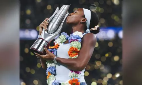 வுஹான் ஓபன் டென்னிஸ்: சாம்பியன் பட்டம் வென்றார் கோகோ காப்