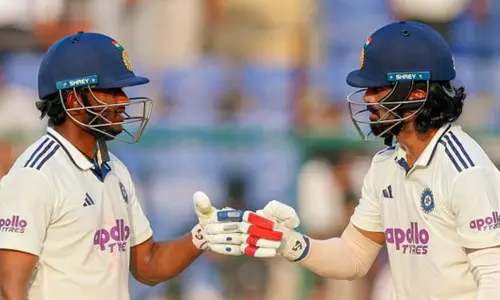 வெஸ்ட் இண்டீஸ்க்கு எதிரான டெஸ்ட்: 4ம் நாள் முடிவில் இந்தியா 63/1