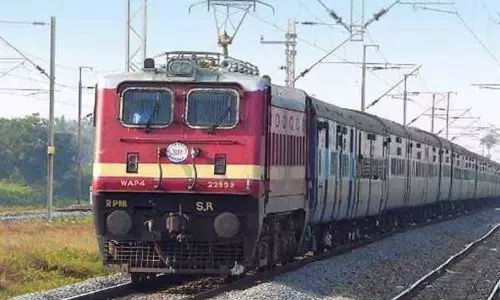 சென்னை சென்டிரல்-சூலூர்பேட்டை பயணிகள் ரெயில் இன்று ரத்து