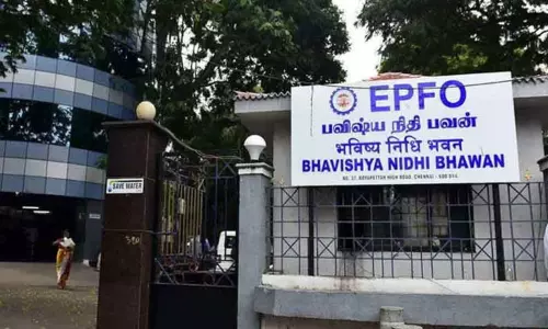 வருங்கால வைப்புநிதியில் 100 சதவீதம் வரை பணம் எடுக்க அனுமதி வருங்கால வைப்புநிதியில் 100 சதவீதம் வரை பணம் எடுக்க அனுமதி