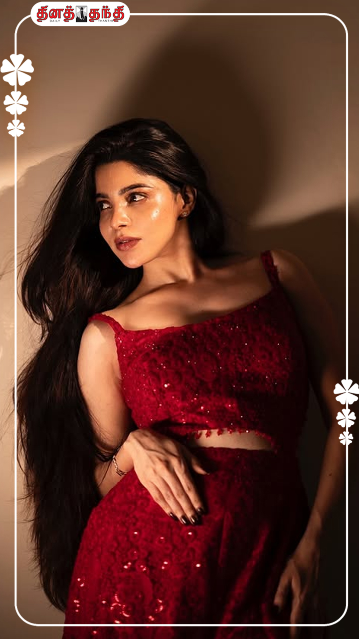 நடிகை திவ்யபாரதியின் லேட்டஸ்ட் கிளிக்ஸ்..! நடிகை திவ்யபாரதியின் லேட்டஸ்ட் கிளிக்ஸ்..!