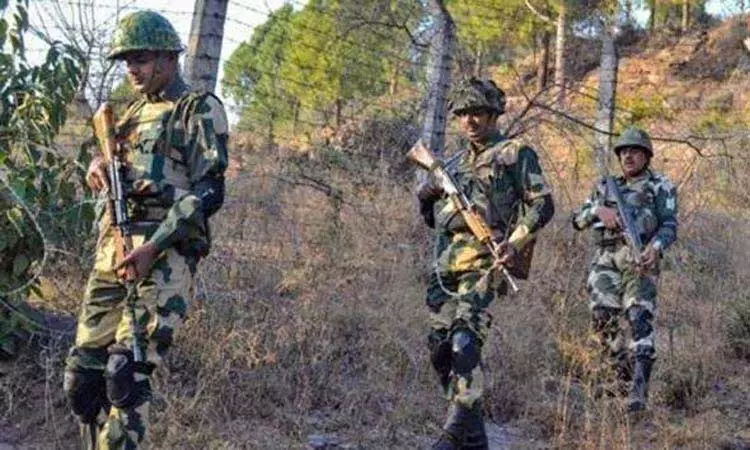 காஷ்மீர் என்கவுன்டர்: 2 பயங்கரவாதிகள்... ... இன்றைய முக்கிய செய்திகள் சில வரிகளில்.. 14-10-2025