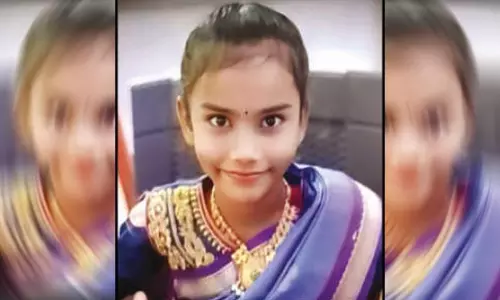 அதிர்ச்சி சம்பவம்: தந்தை புதிதாக வாங்கிய ஆட்டோவில் ஜாலியாக சென்ற சிறுமி.. அடுத்து நடந்த விபரீதம் அதிர்ச்சி சம்பவம்: தந்தை புதிதாக வாங்கிய ஆட்டோவில் ஜாலியாக சென்ற சிறுமி.. அடுத்து நடந்த விபரீதம்