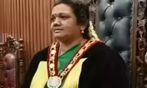 மதுரை மாநகராட்சி மேயர் இந்திராணி ராஜினாமா மதுரை மாநகராட்சி மேயர் இந்திராணி ராஜினாமா