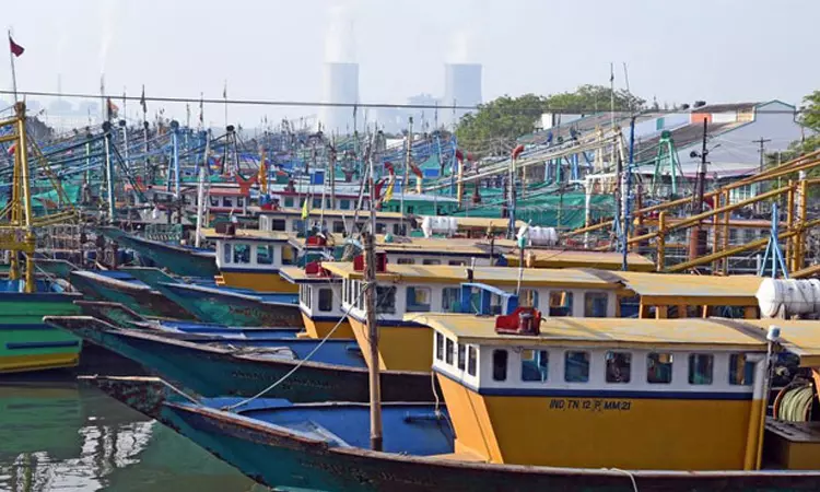 தூத்துக்குடிக்கு ஆரஞ்சு எச்சரிக்கை: மீனவர்கள் கடலுக்கு செல்ல தடை