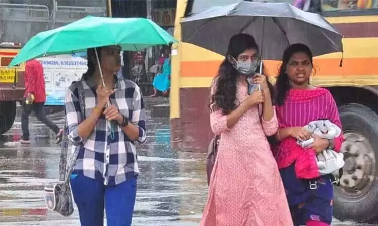 இரவு 7 மணி வரை மழைக்கு வாய்ப்புள்ள மாவட்டங்கள் இரவு 7 மணி வரை மழைக்கு வாய்ப்புள்ள மாவட்டங்கள்