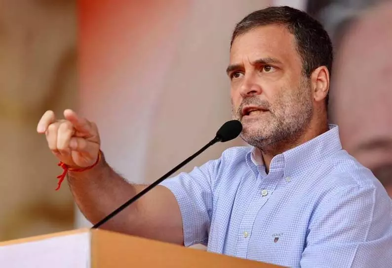 டிரம்ப்பை பார்த்து மோடி பயப்படுகிறார்-ராகுல் காந்தி கடும் விமர்சனம் டிரம்ப்பை பார்த்து மோடி பயப்படுகிறார்-ராகுல் காந்தி கடும் விமர்சனம்