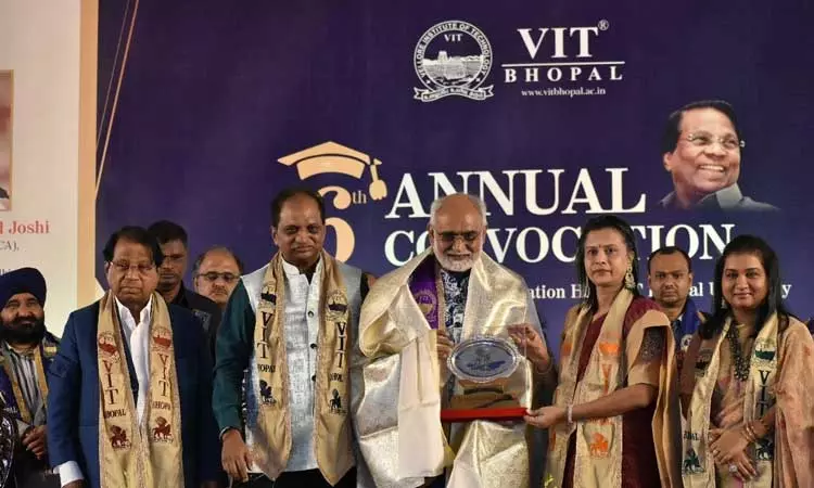 விஐடி போபால் பல்கலைக்கழகத்தின் ஆறாம் ஆண்டு பட்டமளிப்பு விழா