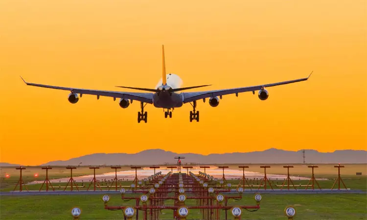 தீபாவளி பண்டிகை: கோவையில் இருந்து விமானங்களில் சரக்கு ஏற்றுமதி அதிகரிப்பு