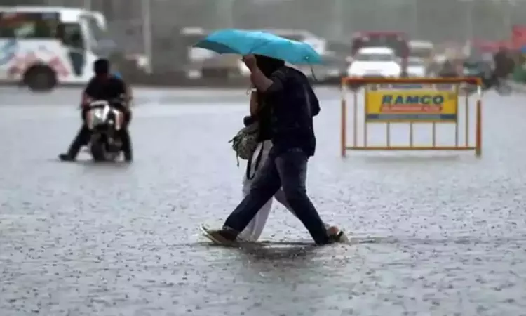 இரவு 7 மணி வரை 23 மாவட்டங்களில் மழைக்கு வாய்ப்பு இரவு 7 மணி வரை 23 மாவட்டங்களில் மழைக்கு வாய்ப்பு