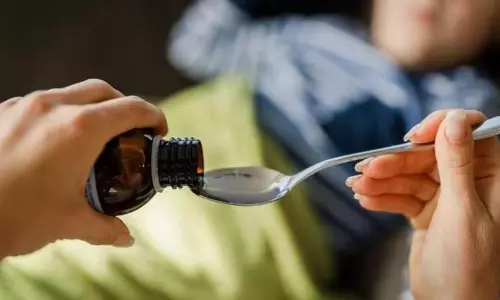 அடுத்த அதிர்ச்சி.. அரசு மருத்துவமனையில் குழந்தைக்கு வழங்கப்பட்ட ‘ஆன்டிபயாடிக்’ மருந்தில் புழுக்கள் அடுத்த அதிர்ச்சி.. அரசு மருத்துவமனையில் குழந்தைக்கு வழங்கப்பட்ட ‘ஆன்டிபயாடிக்’ மருந்தில் புழுக்கள்