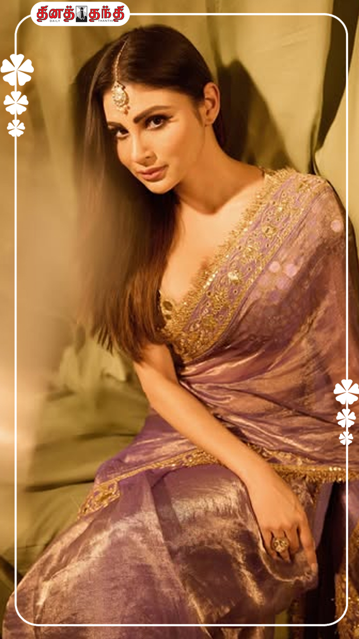 நடிகை மௌனி ராயின் லேட்டஸ்ட் கிளிக்ஸ்!