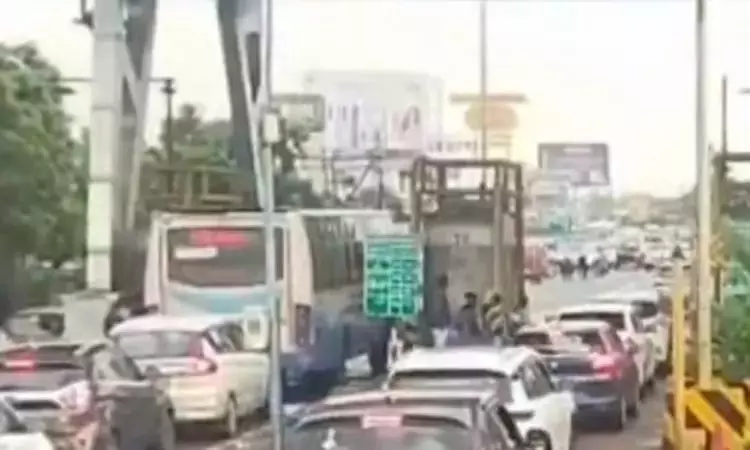 விக்கிரவாண்டி சுங்கச்சாவடியில் கடும் போக்குவரத்து... ... இன்றைய முக்கிய செய்திகள் சில வரிகளில்.. 18-10-2025