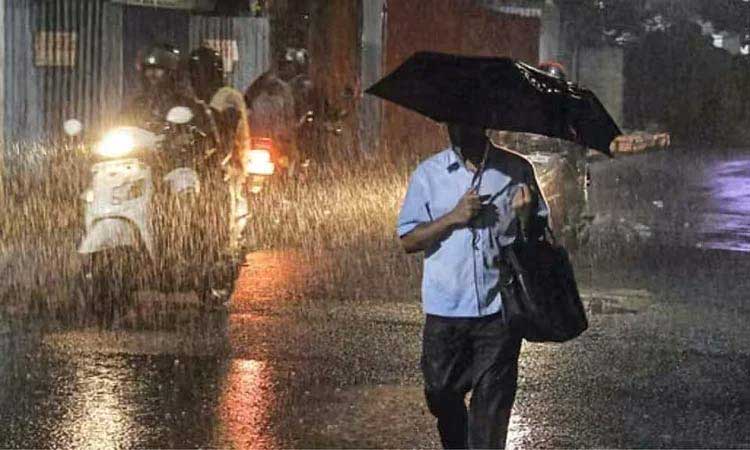 இரவு 10 மணிவரை மழைக்கு வாய்ப்பு உள்ள... ... இன்றைய முக்கிய செய்திகள் சில வரிகளில்.. 18-10-2025 இரவு 10 மணிவரை மழைக்கு வாய்ப்பு உள்ள... ... இன்றைய முக்கிய செய்திகள் சில வரிகளில்.. 18-10-2025