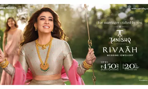 தனிஷ்க் அறிமுகம் செய்துள்ள  புதுப்புது டிசைன்கள்; ஜொலிக்க வைக்கும் ‘ரிவா’ நகைகள்