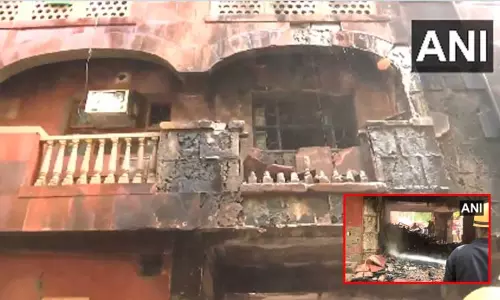 டெல்லி:  எம்.பி.க்களுக்கான குடியிருப்பில் திடீர் தீ விபத்து டெல்லி:  எம்.பி.க்களுக்கான குடியிருப்பில் திடீர் தீ விபத்து