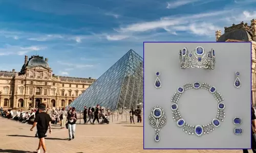 பிரான்ஸ்: அருங்காட்சியகத்தில் வைக்கப்பட்டிருந்த நெப்போலியனின் வைர நகைகள் கொள்ளை