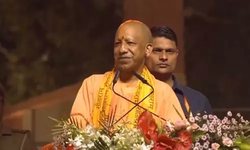 உ.பி.:  26 லட்சம் அகல் விளக்குகள், 2 கின்னஸ் உலக சாதனை; முதல்-மந்திரி பெருமிதம்