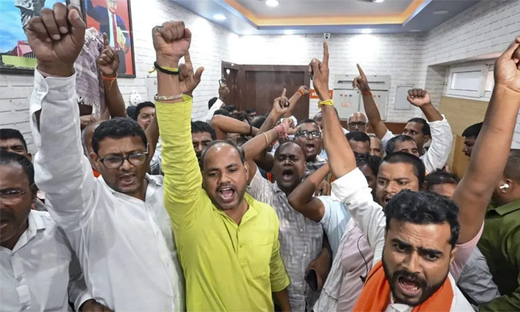 பீகார் தேர்தல் களத்தில் வாரிசுகள் ஆதிக்கம்