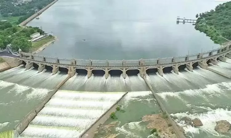 நடப்பாண்டில் 7வது முறையாக நிரம்பிய மேட்டூர் அணை நடப்பாண்டில் 7வது முறையாக நிரம்பிய மேட்டூர் அணை