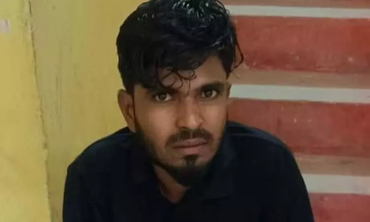 கான்ஸ்டபிளை குத்திக்கொன்ற ரவுடி என்கவுன்டரில் சுட்டுக்கொலை கான்ஸ்டபிளை குத்திக்கொன்ற ரவுடி என்கவுன்டரில் சுட்டுக்கொலை