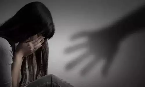 சிறுமி பாலியல் பலாத்காரம்: 17 வயது சிறுவன் போக்சோவில் கைது