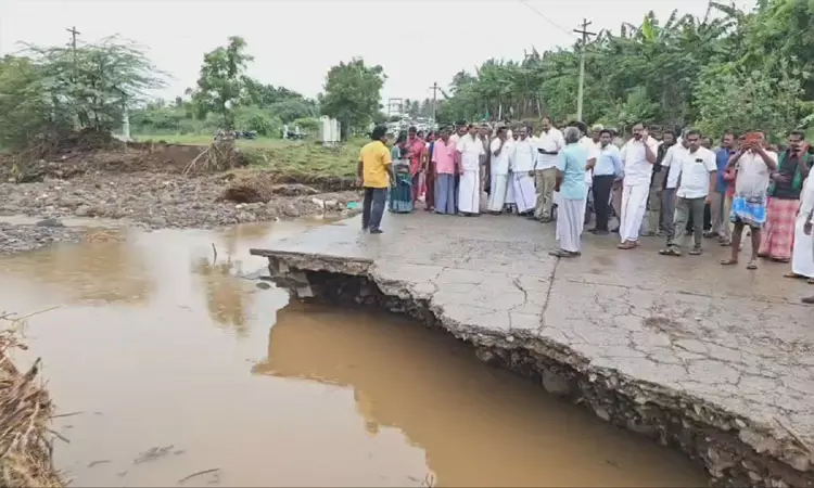 ஈரோடு: கோபி அருகே கனமழை வெள்ளத்தால் டி.என்.பாளையம்... ... இன்றைய முக்கிய செய்திகள் சில வரிகளில்.. 21-10-2025