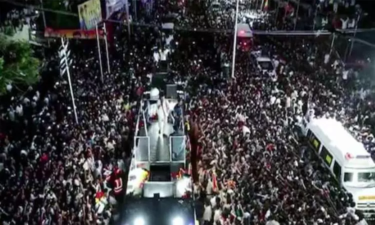 கரூர் கூட்டநெரிசல் சம்பவம் - சிபிஐ விசாரணைக்கு உதவ இரண்டு ஐபிஎஸ் அதிகாரிகள் நியமனம்