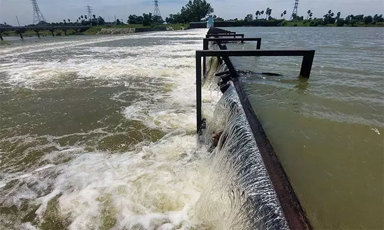 அடையாறு, கொசஸ்தலை ஆற்றில் வெள்ளநீர்... ... இன்றைய முக்கிய செய்திகள் சில வரிகளில்.. 22-10-2025