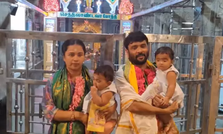 ‘தேர்தலில் பெரும் யுத்தத்தை சந்திக்க வேண்டிய சூழல் நிலவுகிறது’ - கவிஞர் சினேகன் ‘தேர்தலில் பெரும் யுத்தத்தை சந்திக்க வேண்டிய சூழல் நிலவுகிறது’ - கவிஞர் சினேகன்