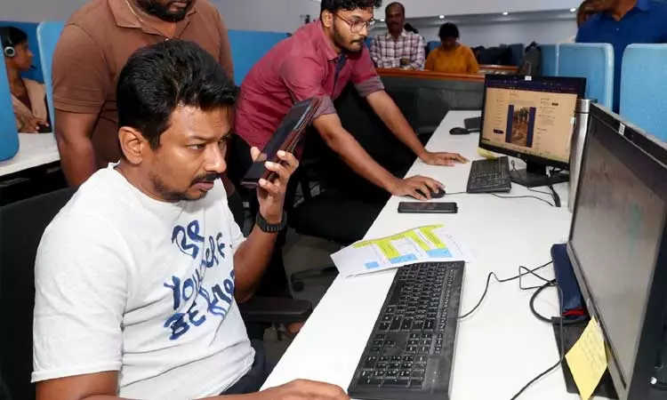 வடகிழக்கு பருவமழை தீவிரம்; நேரில் ஆய்வு செய்த துணை... ... இன்றைய முக்கிய செய்திகள் சில வரிகளில்.. 22-10-2025 வடகிழக்கு பருவமழை தீவிரம்; நேரில் ஆய்வு செய்த துணை... ... இன்றைய முக்கிய செய்திகள் சில வரிகளில்.. 22-10-2025