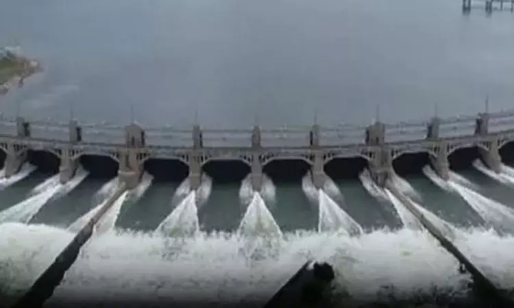 மேட்டூர் அணை: 60,000 கன அடி நீர் திறப்பு மேட்டூர் அணை: 60,000 கன அடி நீர் திறப்பு