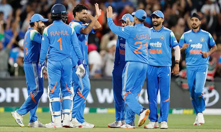 17 ஆண்டுகளில் முதன்முறையாக... அடிலெய்டு ஓவல் ஆடுகளத்தில் தோல்வியை தழுவிய இந்தியா 17 ஆண்டுகளில் முதன்முறையாக... அடிலெய்டு ஓவல் ஆடுகளத்தில் தோல்வியை தழுவிய இந்தியா