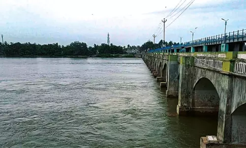 கொள்ளிடம் ஆற்றில் நீர்வரத்து அதிகரிப்பு: கரையோர மக்களுக்கு எச்சரிக்கை