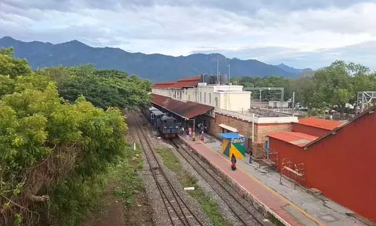 5 நாட்களுக்கு பிறகு ஊட்டி மலை ரெயில் சேவை இன்று... ... இன்றைய முக்கிய செய்திகள் சில வரிகளில்... 24-10-2025 5 நாட்களுக்கு பிறகு ஊட்டி மலை ரெயில் சேவை இன்று... ... இன்றைய முக்கிய செய்திகள் சில வரிகளில்... 24-10-2025