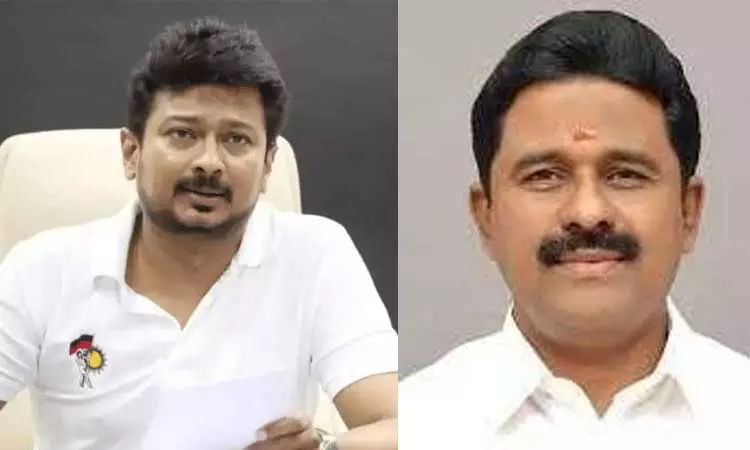 நெல் கொள்முதல்: தவறை திருத்திக்கொள்ளாமல், உண்மையை மறைக்கும் உதயநிதி - அதிமுக கண்டனம் நெல் கொள்முதல்: தவறை திருத்திக்கொள்ளாமல், உண்மையை மறைக்கும் உதயநிதி - அதிமுக கண்டனம்