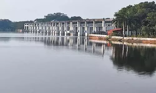 பூண்டி ஏரியில் தண்ணீர் திறப்பு அதிகரிப்பு