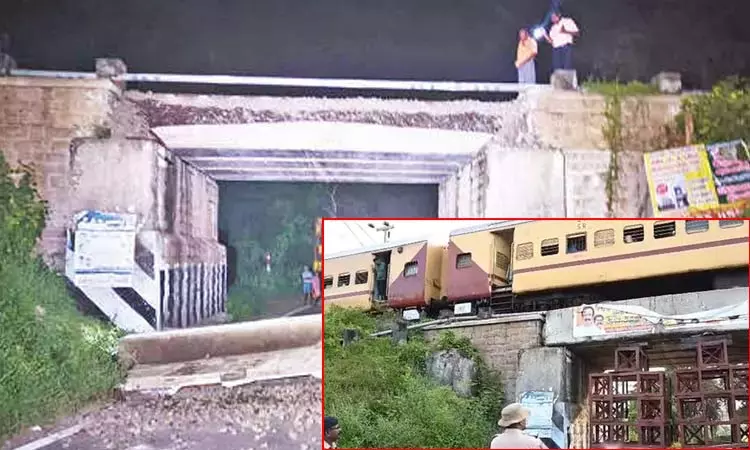 ஈரோடு: இடிந்து விழுந்த நுழைவு பால சுவர் - தற்காலிக இரும்பு தாங்கிகள் அமைத்து ரெயில்கள் இயக்கம்