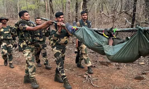 அசாம் என்கவுன்டர்: மாவோயிஸ்டு முக்கிய தளபதி சுட்டுக்கொலை