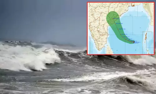 ஆந்திர பிரதேசத்தின் மசிலிப்பட்டினம்-கலிங்கப்பட்டினம் பகுதிகளுக்கு இடையே புயல் கரையை கடக்க கூடும்:  இந்திய வானிலை மையம் தகவல்