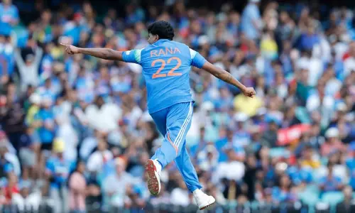 ஒருநாள் கிரிக்கெட்: அஸ்வினின் மாபெரும் சாதனையை சமன் செய்த ஹர்ஷித் ராணா ஒருநாள் கிரிக்கெட்: அஸ்வினின் மாபெரும் சாதனையை சமன் செய்த ஹர்ஷித் ராணா