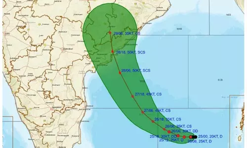 சென்னைக்கு 890 கி.மீ. தொலைவில் காற்றழுத்தத் தாழ்வு மண்டலம்