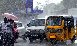 4 மாவட்டங்களுக்கு நாளை ஆரஞ்ச் அலர்ட் 4 மாவட்டங்களுக்கு நாளை ஆரஞ்ச் அலர்ட்