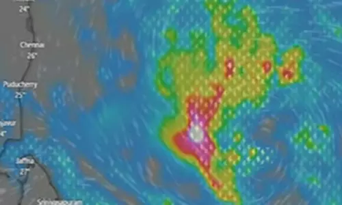 8 கி.மீ வேகத்தில் நகர்ந்து வரும் ‘மோந்தா புயல்