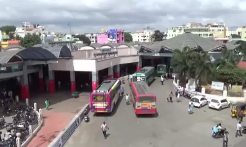 சென்னையில் காணாமல் போன 16 வயது சிறுமி ஓசூரில் மீட்பு - காவல் நிலையத்தில் இருந்து மீண்டும் தப்பியோட்டம்