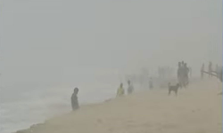 சென்னைக்கு 440 கி.மீ. தொலைவில் மோந்தா புயல் சென்னைக்கு 440 கி.மீ. தொலைவில் மோந்தா புயல்