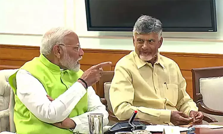 மோந்தா புயல் முன்னெச்சரிக்கை; ஆந்திர முதல் மந்திரியுடன் பிரதமர் மோடி பேச்சு மோந்தா புயல் முன்னெச்சரிக்கை; ஆந்திர முதல் மந்திரியுடன் பிரதமர் மோடி பேச்சு