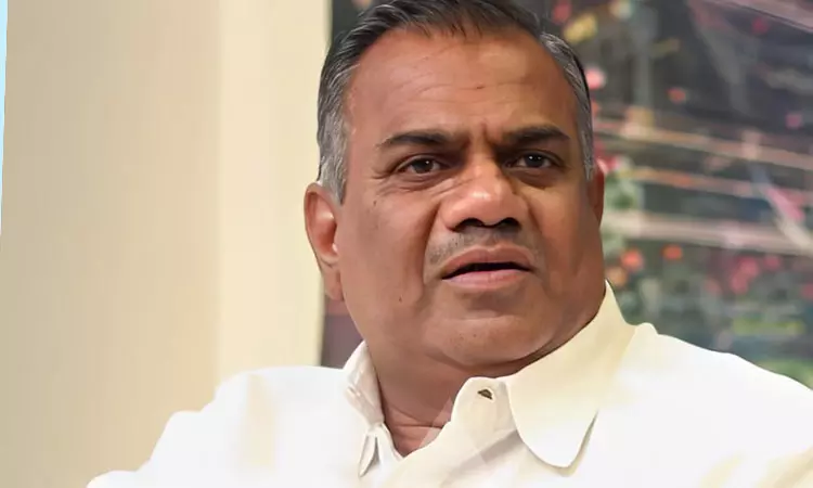 கரூர் கூட்ட நெரிசல் சம்பவம் தொடர்பாக சி.பி.ஐ. சம்மன்: புஸ்சி ஆனந்த் இன்று விசாரணைக்கு ஆஜர்? கரூர் கூட்ட நெரிசல் சம்பவம் தொடர்பாக சி.பி.ஐ. சம்மன்: புஸ்சி ஆனந்த் இன்று விசாரணைக்கு ஆஜர்?