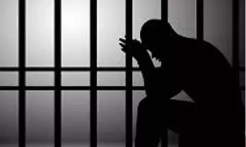 சிறுமிக்கு பாலியல் தொல்லை: தொழிலாளிக்கு 24 ஆண்டுகள் சிறை