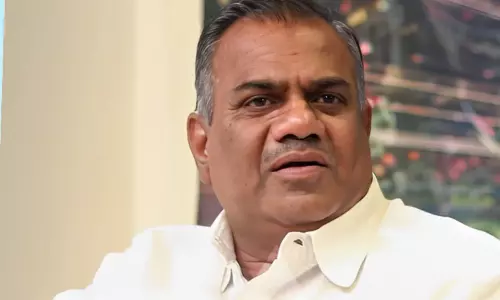 கரூர் கூட்ட நெரிசல் சம்பவம் தொடர்பாக சி.பி.ஐ. சம்மன்: புஸ்சி ஆனந்த் இன்று விசாரணைக்கு ஆஜர்?